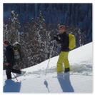 Tiefer Schnee auf der Schneeschuhtour im Urnerboden