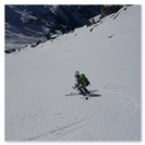 Steile Skiabfahrt im Glärnischmassiv